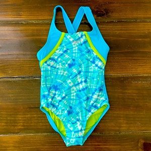 NWOT GIRLS SPEEDO ONE PIECE SWIMSUIT